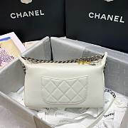 Chanel Chain Shoulder bag White - 6