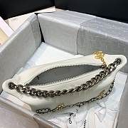 Chanel Chain Shoulder bag White - 5