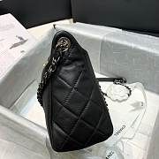 Chanel Chain Shoulder bag Black - 2