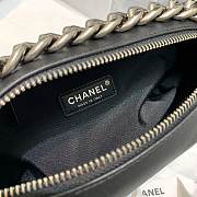 Chanel Chain Shoulder bag Black - 6