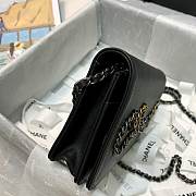 Chanel Chain bag Black 19cm - 6