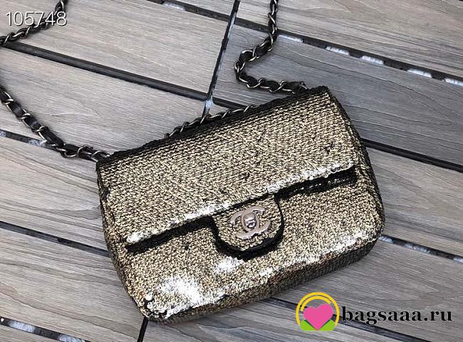 Chanel Flap Bag A01688 20CM 002 - 1