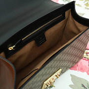 Gucci Padlock medium GG shoulder bag Black - 6