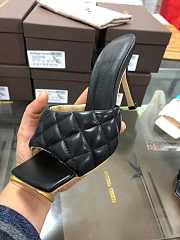 Bottega Veneta Sandals 002 - 4