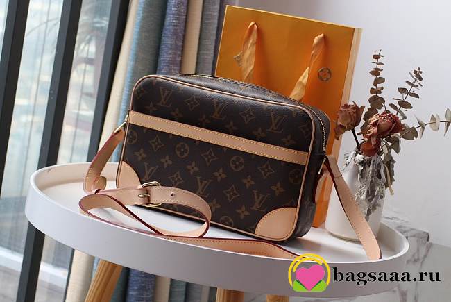 Louis Vuitton Trocadero 27 Shoulder Bag - 1