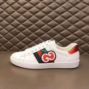 Gucci sneakers 023