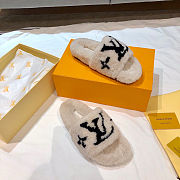 Louis Vuitton Sandals 017 - 3