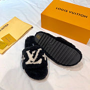 Louis Vuitton Sandals 018 - 5