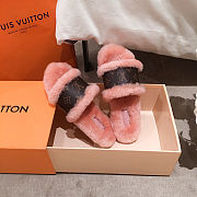 Louis Vuitton Sandals 023 - 4