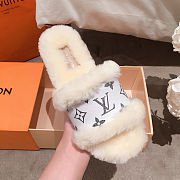 Louis Vuitton Sandals 027 - 4