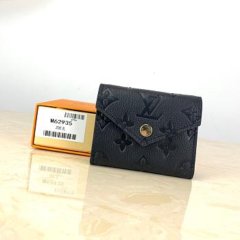 Louis Vuitton wallet M62935