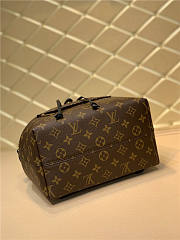 LV montsouris backpack M45515 - 4