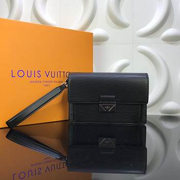 Louis Vuitton Clutch Thames Epi M42742