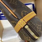 Louis Vuitton Coussin Bag M51143 - 6