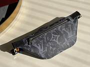 Louis Vuitton M57276 Bum bag - 3