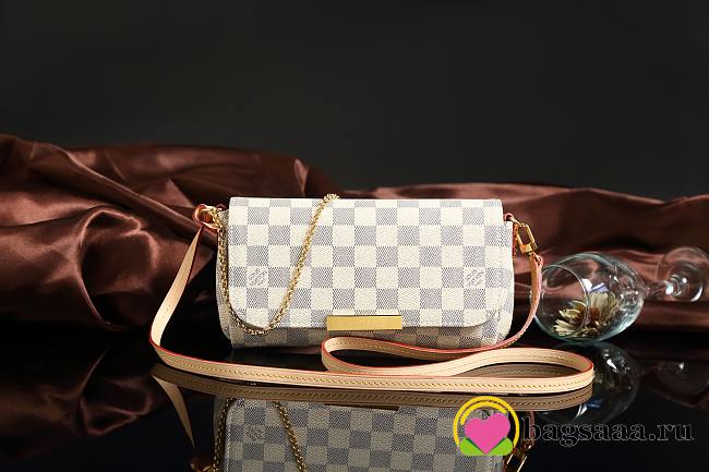 Louis Vuitton Favorite MM - 1