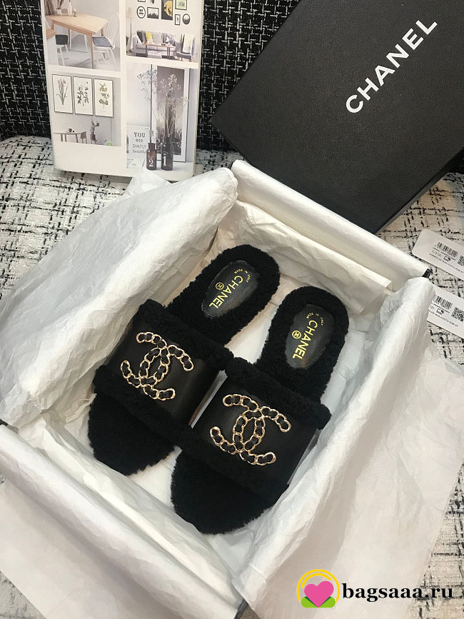 Chanel Slippers 005 - 1