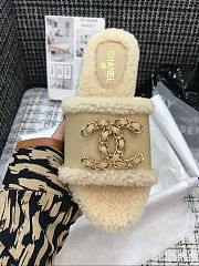 Chanel Slippers 009 - 6