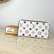 Louis Vuitton Zippy Wallet M80323 white - 4
