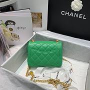 Chanel Flap Bag 17cm AS2380 001 - 4