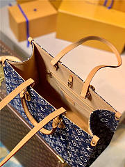 Louis Vuitton MM Onthego Handbag 35cm - 5