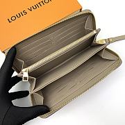 Louis Vuitton wallet M69794 - 5