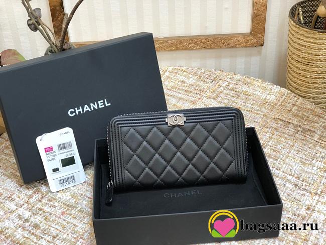 Chanel boy zippy wallet 01 - 1