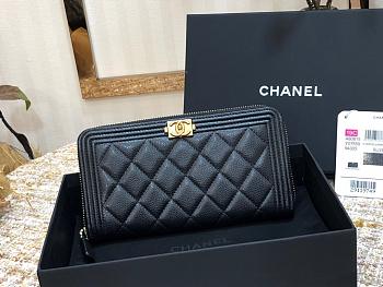 Chanel boy zippy wallet 02