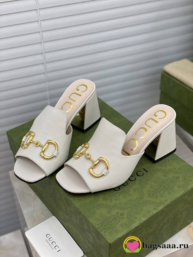  Gucci Sandals 030 - 1