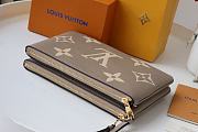 Louis Vuitton Double Zip Pochette Monogram 001 - 2