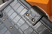 Louis Vuitton Petite Malle Box Shoulder Bag balck - 2
