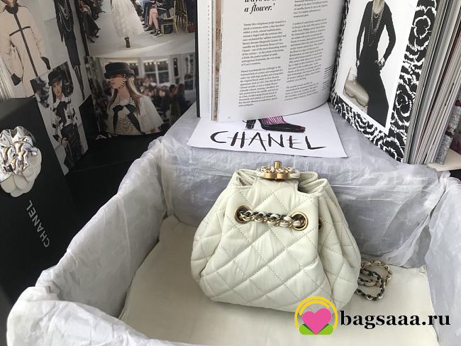 Chanel Bucket bag AS1802 002 - 1