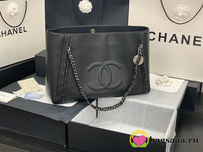 Chanel AS8473 Tote 42cm Black - 1