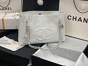 Chanel AS8473 Tote 42cm - 1