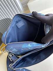 Louis Vuitton Crossbody bag - 3