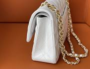 Chanel Flap bag 25cm lambskin White - 3