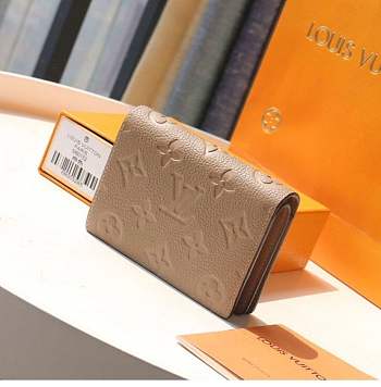 Louis Vuitton Wallet 01