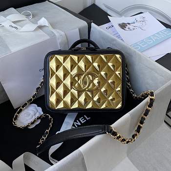 Chanel Vanity bag 18cm 