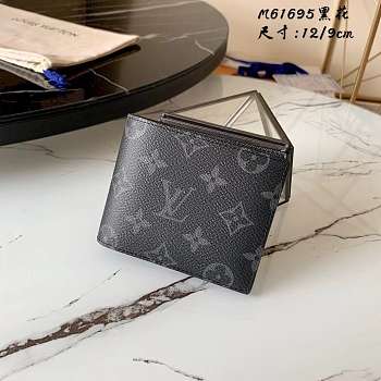 Louis Vuitton M61695 wallet