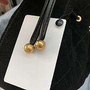 Chanel Bucket bag AS2835  - 6