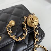Chanel wallet on Chain - 3
