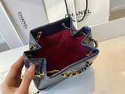 Chanel bucket bag - 6