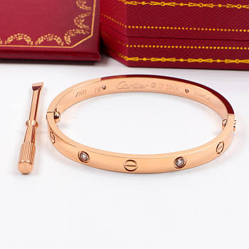 Cartier love bracelet 004