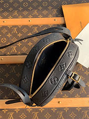 Louis Vuitton Boite Chapeau Souple MM Bag M45167 - 6