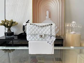 Chanel Flap Bag Caviar in White 25cm with