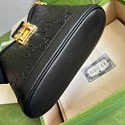 GG shoulder bag black in Embossed leather - 5