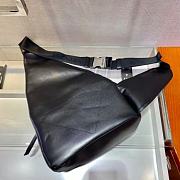 Prada Cross leather bag - 5