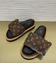 Louis Vuitton pillow sandals - 3