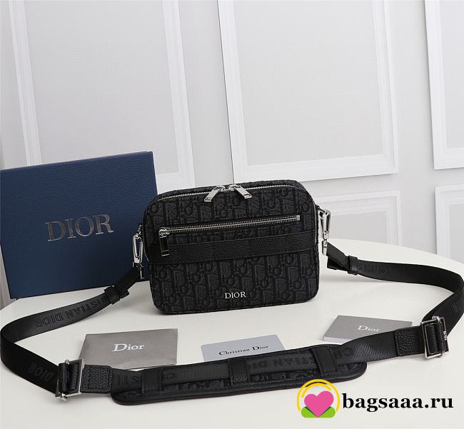 Dior safari messenger bag - 1