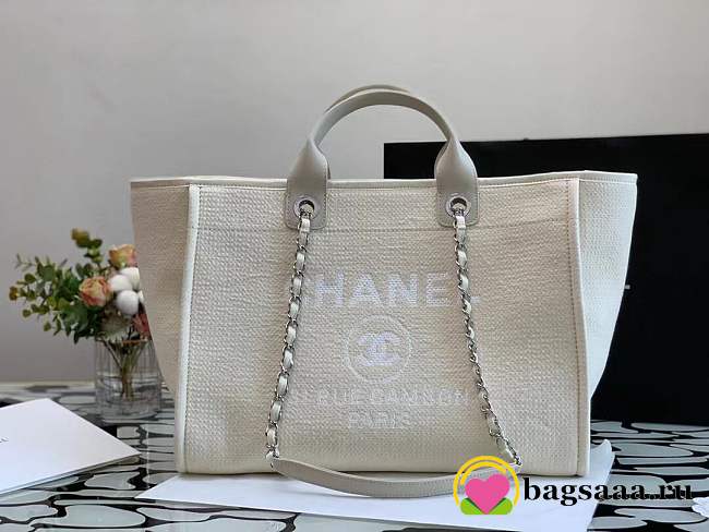 Chanel Tote bag white 38CM - 1